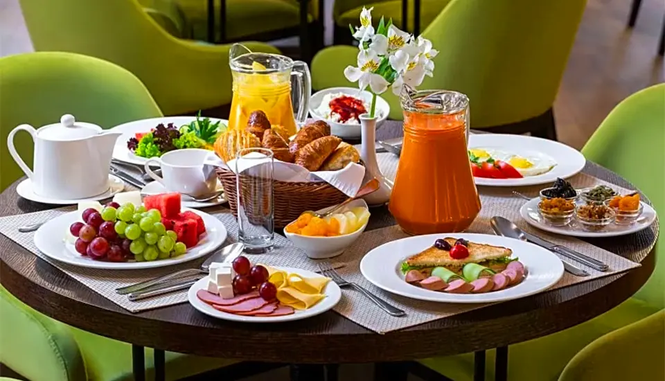 هتل گلدن تولیپ رزا خوتور